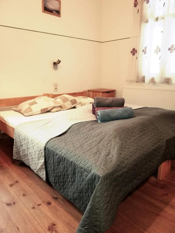 Отели типа «постель и завтрак» Villa Hubertus Сребрна Гура-40